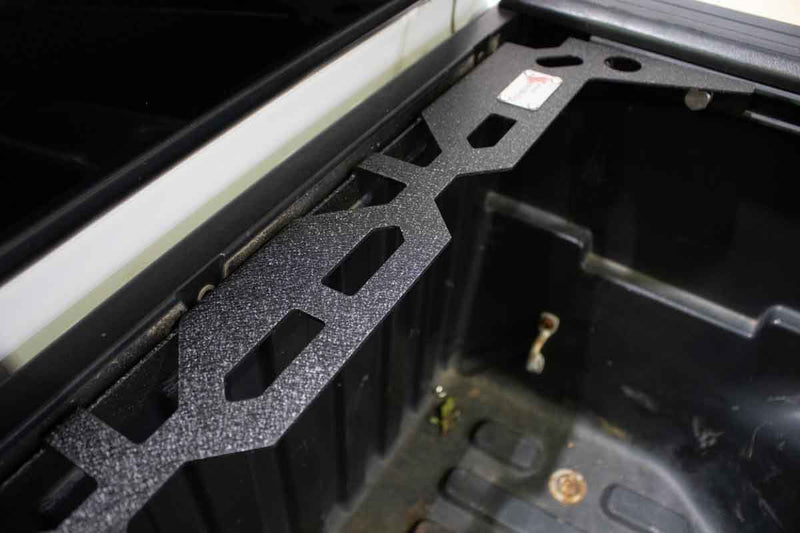 Load image into Gallery viewer, Fishbone Offroad Wheel Chock System for 2005 & Up Toyota Tacoma FB21294