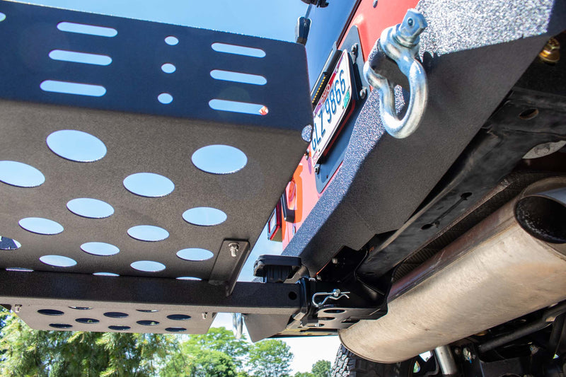 Load image into Gallery viewer, Fishbone Offroad 2 in. Hitch Cargo Basket FB21300