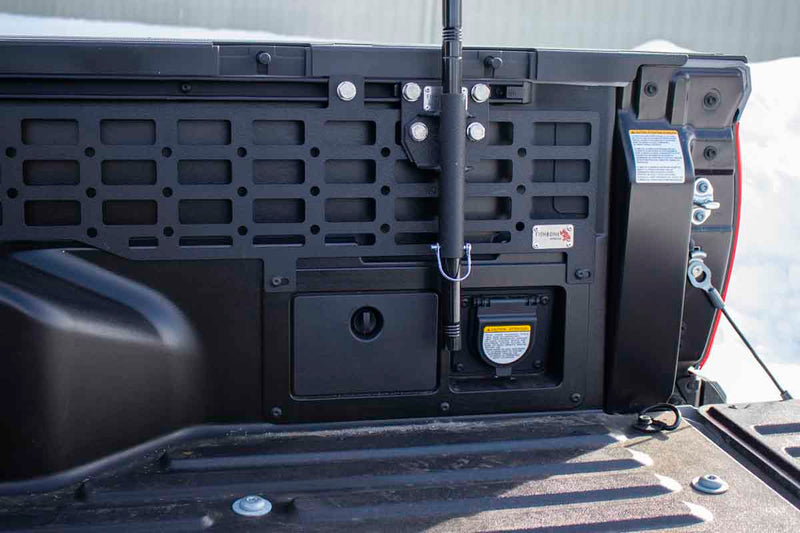 Load image into Gallery viewer, Fishbone Offroad Truck Bed Flag Mount FB21329