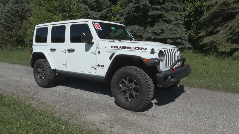 Load image into Gallery viewer, Fishbone Offroad Bull Bar for 2018 & Up Jeep Wrangler/Gladiator FB21458