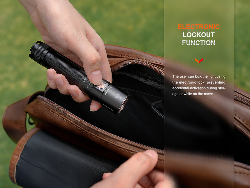 Load image into Gallery viewer, Fenix E28R V2 Rechargeable EDC Flashlight