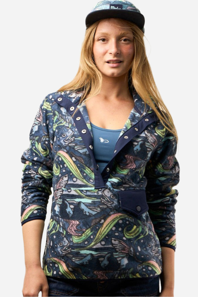 Load image into Gallery viewer, HaliBorealis Riffle Snap Fleece