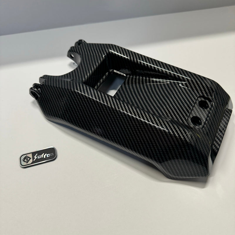Load image into Gallery viewer, Carbon Fiber Style Battery Lid