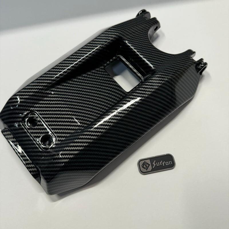 Load image into Gallery viewer, Carbon Fiber Style Battery Lid