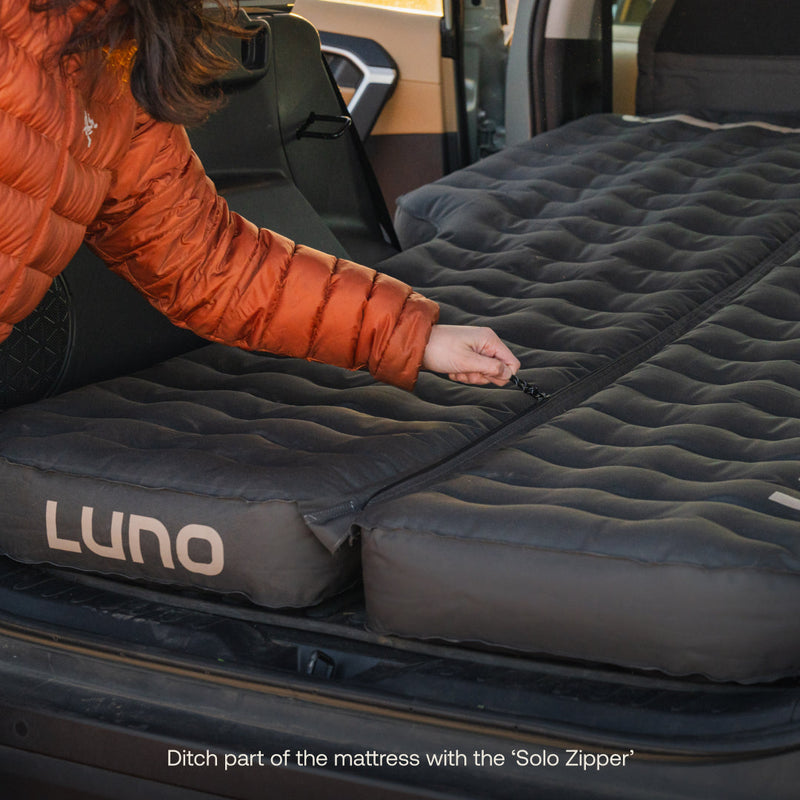 Load image into Gallery viewer, AIR Pro Vehicle Mattress