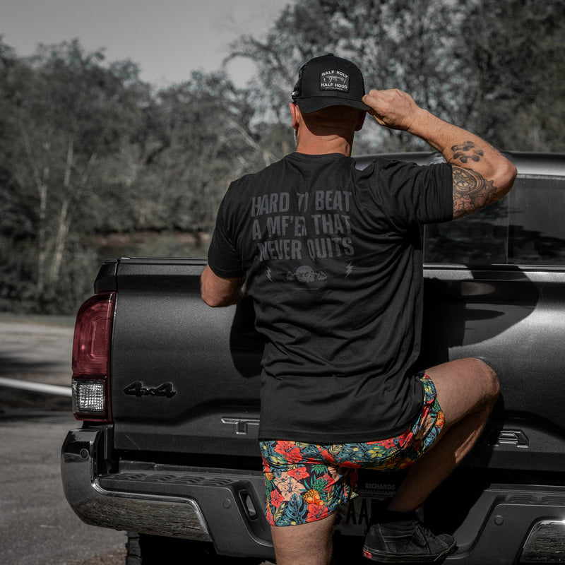 Load image into Gallery viewer, Hard To Beat A Mf'er That Never Quits Men's T-Shirt