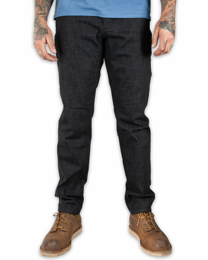 Load image into Gallery viewer, Hideout Denim Taper Fit Pants - Black