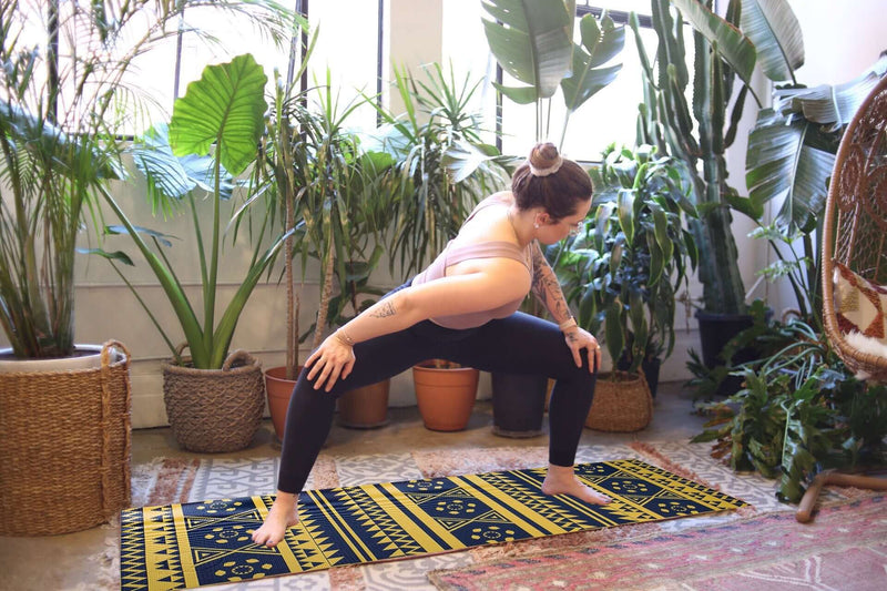 Load image into Gallery viewer, Maji Sports Printed PVC Yoga Mat