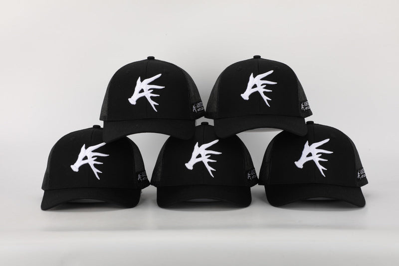 Load image into Gallery viewer, Black Antler Symbol Snapback Hat