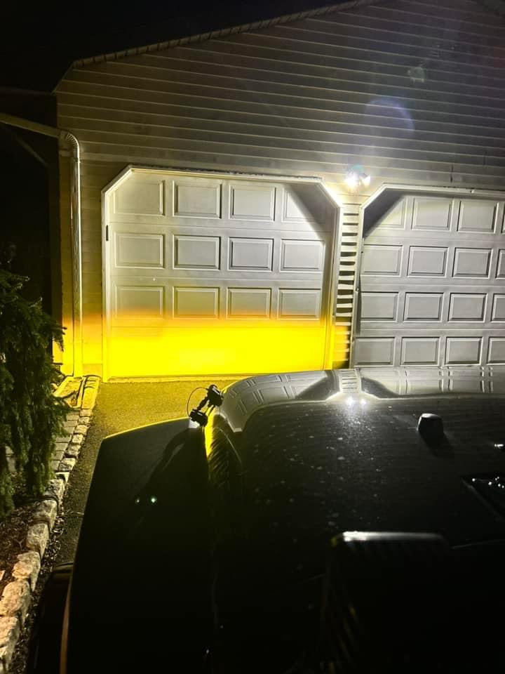Load image into Gallery viewer, GK "Easy Switch" 3 Function LED Amber/White Pod Lights