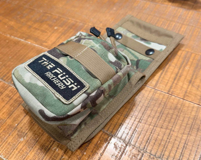 Load image into Gallery viewer, The Delta - Pocket Quiver