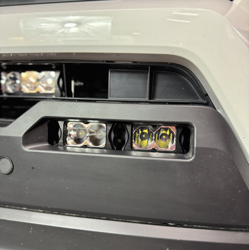 Load image into Gallery viewer, 6th gen Toyota 4Runner (2025+) LED Fog Light Kit - Clear Lens (Low Power)