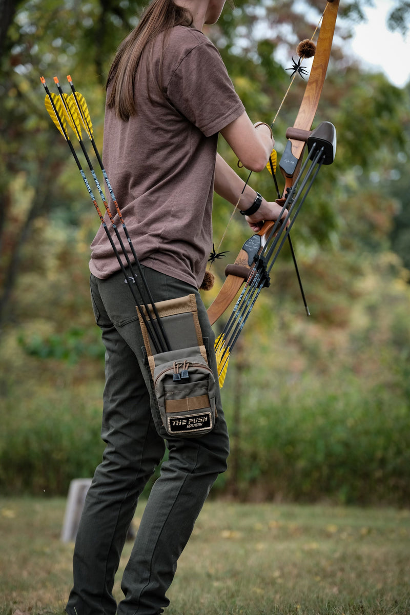 Load image into Gallery viewer, The Delta - Pocket Quiver