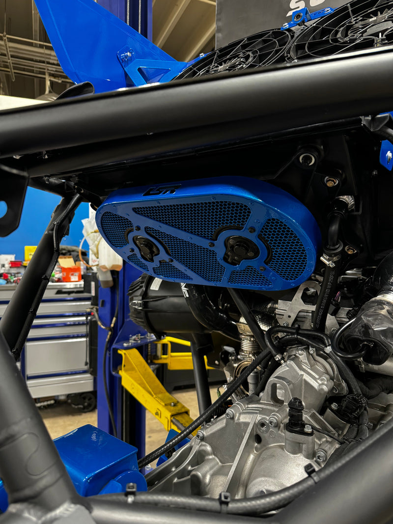 Load image into Gallery viewer, Can-Am Maverick R Transmision Fans Cover