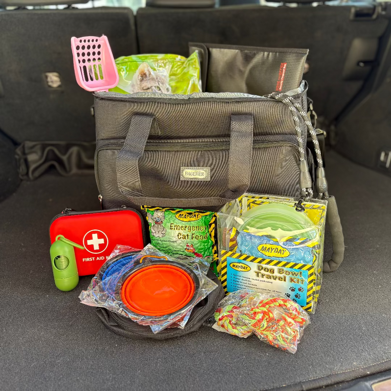 Load image into Gallery viewer, The Safe Pet Kit: Must-Have Pet Kit for Disaster Situations