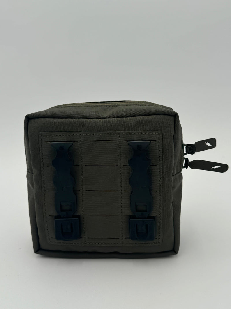 Load image into Gallery viewer, GP Square Pouch