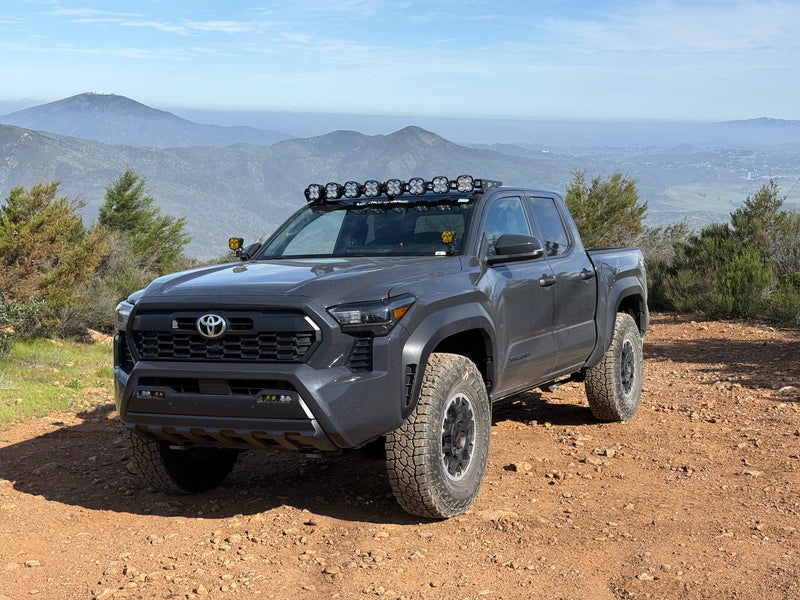 Load image into Gallery viewer, "THE GUARDIAN" Leveling Kit / Shock reinforcement for 4th Gen Toyota Tacoma 2024+ (Pair)
