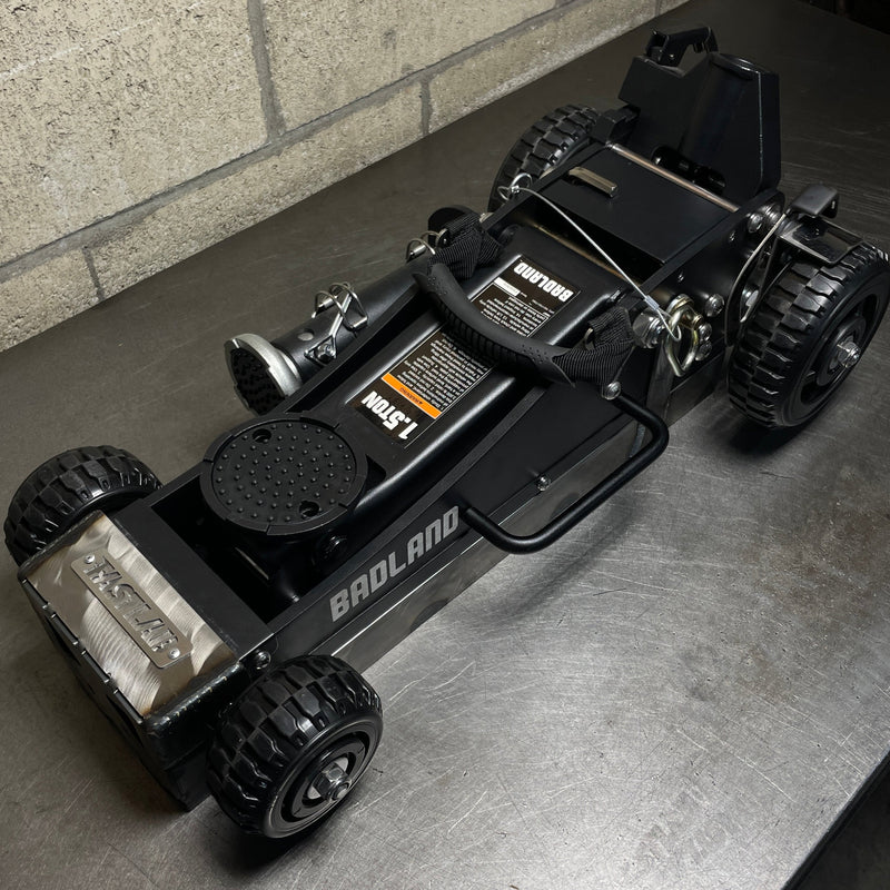 Load image into Gallery viewer, Jack Mount for 'Harbor Freight' Badlands 1.5 Ton Offroad Jack