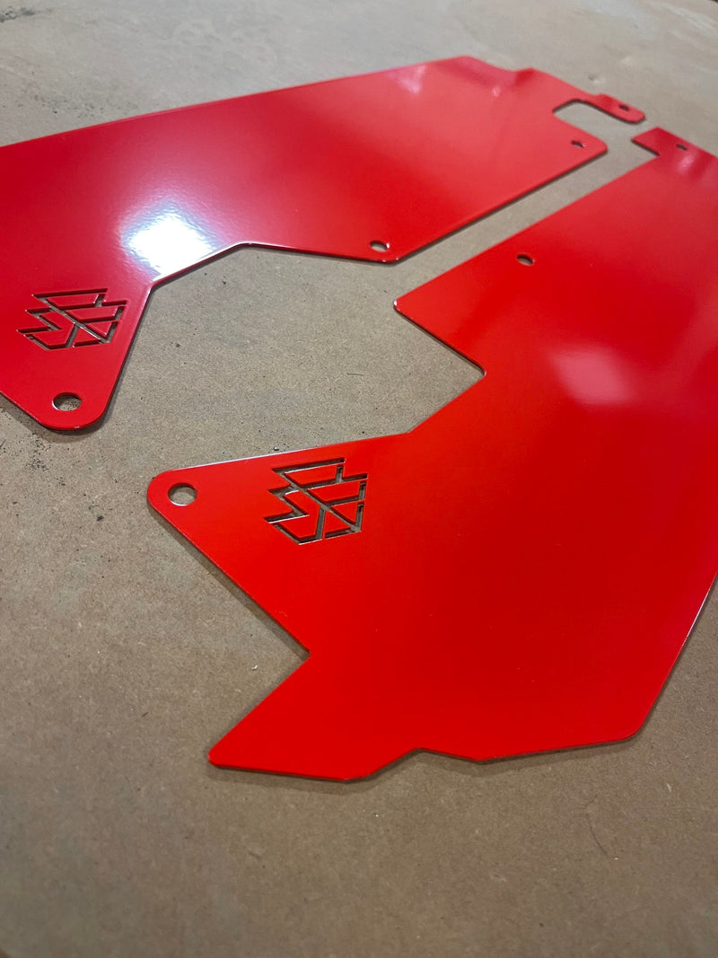 Load image into Gallery viewer, L&W Rear Inner Fender Mud Guard- PRO XP/ TURBO R