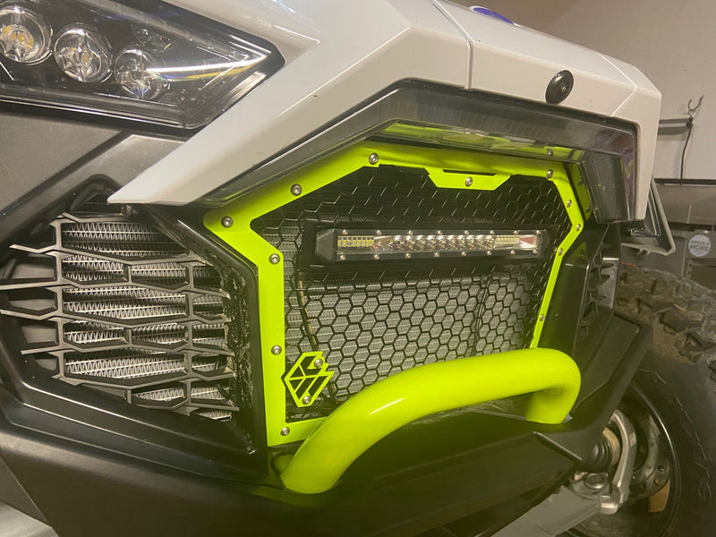 Load image into Gallery viewer, PRO Grille WITH Lightbar