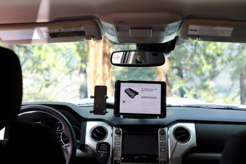 Load image into Gallery viewer, 2014-2021 Toyota Tundra Dash Mount