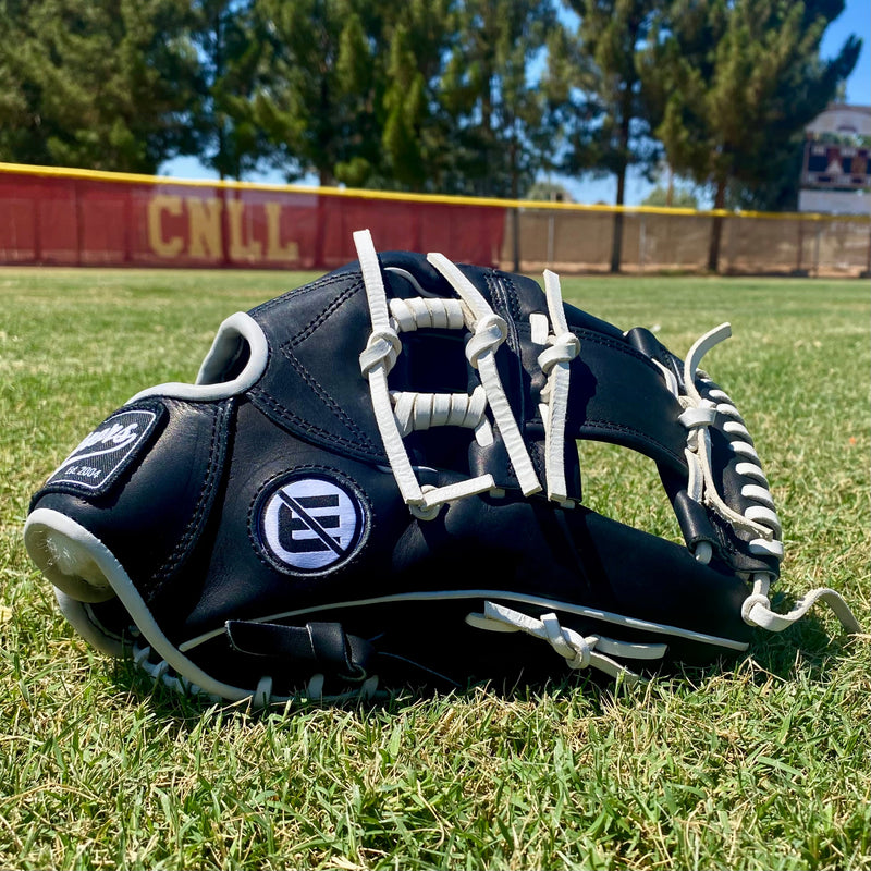 Load image into Gallery viewer, NO E I-WEB SPIRAL D.W.C. Fielders Glove - 004