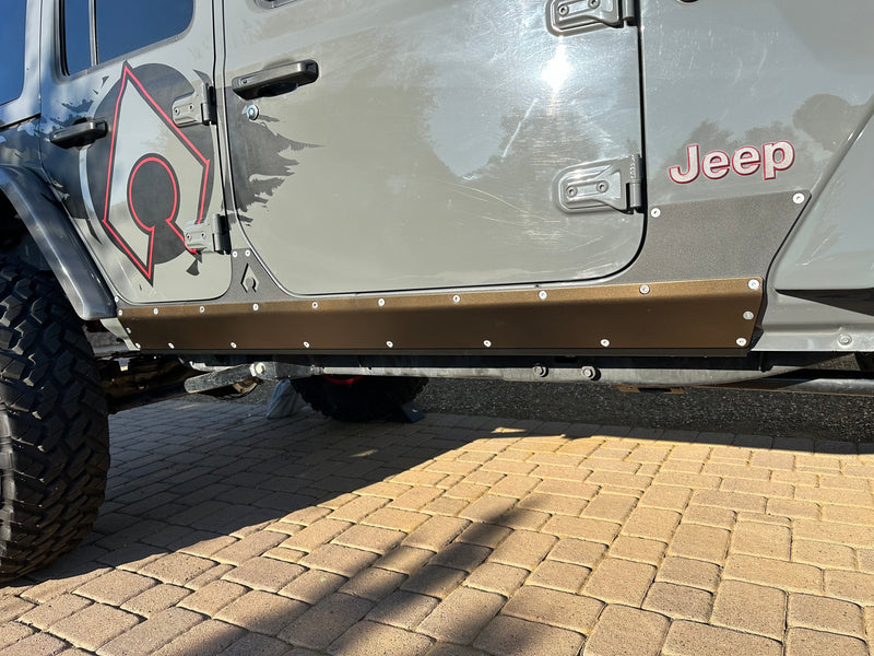 Load image into Gallery viewer, JLU Boatside Steel & Aluminum Rocker Armor