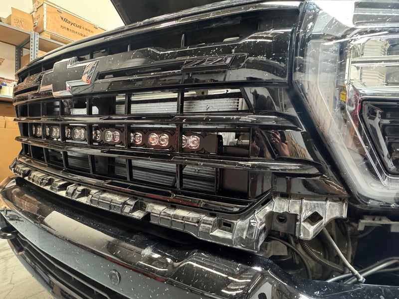 Load image into Gallery viewer, 2020+ Chevrolet Silverado 2500/3500 Single 40in Light Bar - PRO