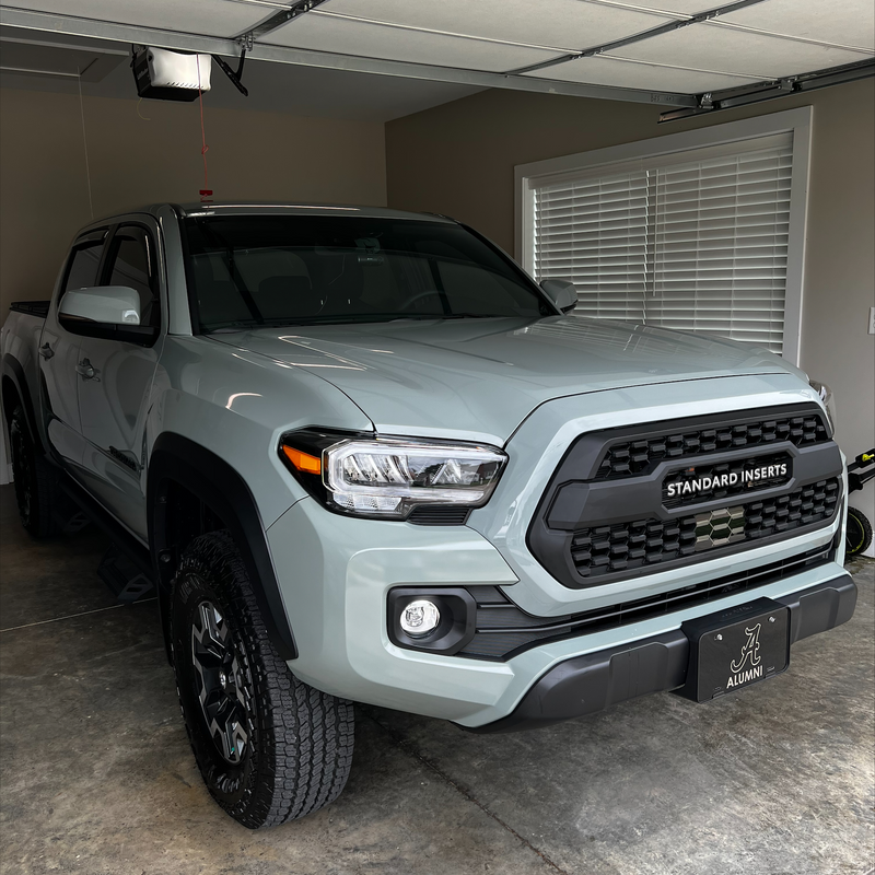 Load image into Gallery viewer, 2016-23 Tacoma Pro Grille