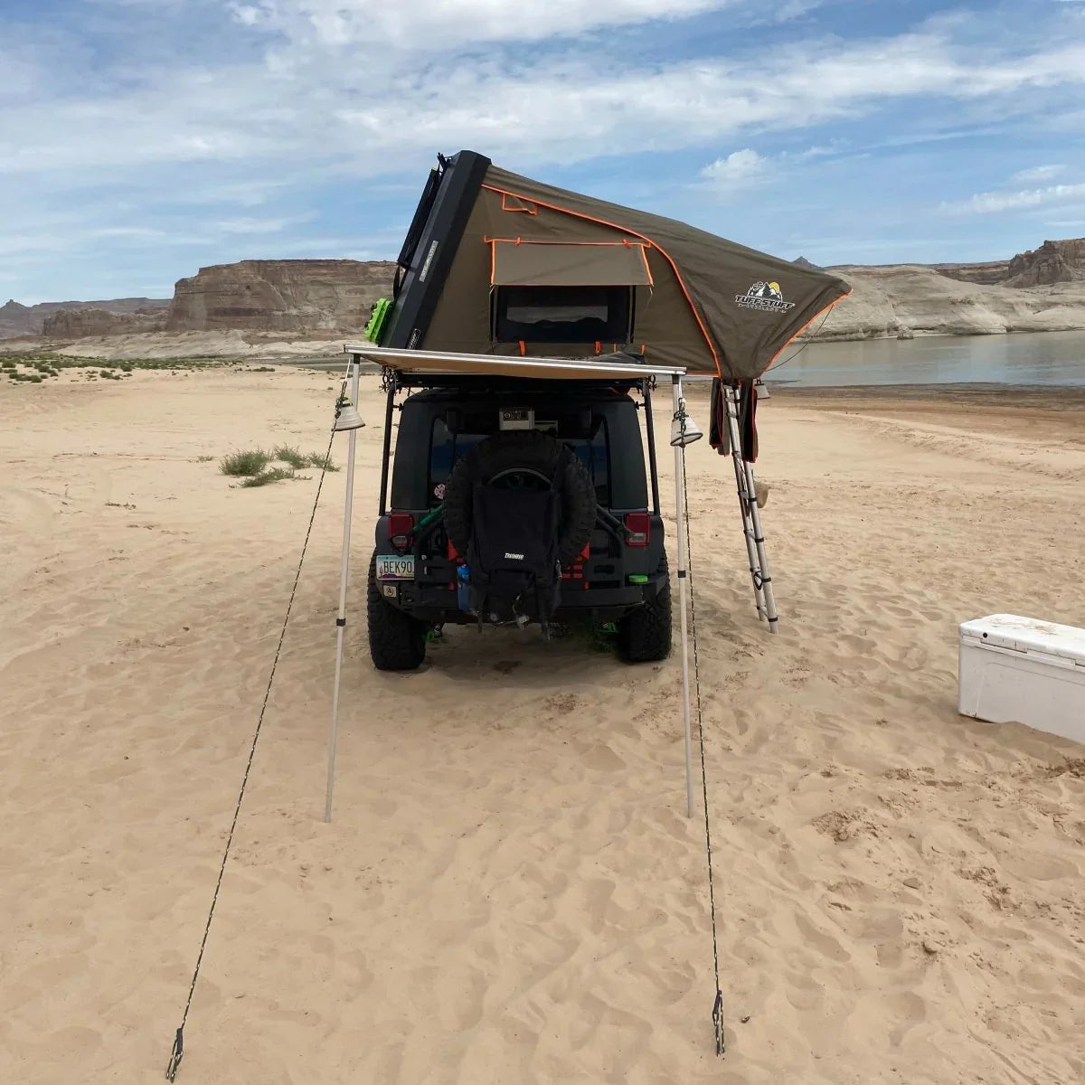 Stealth Hardshell Rooftop Tent – Aluminum – 3 Person – Black – Low-Profile Overland Tent