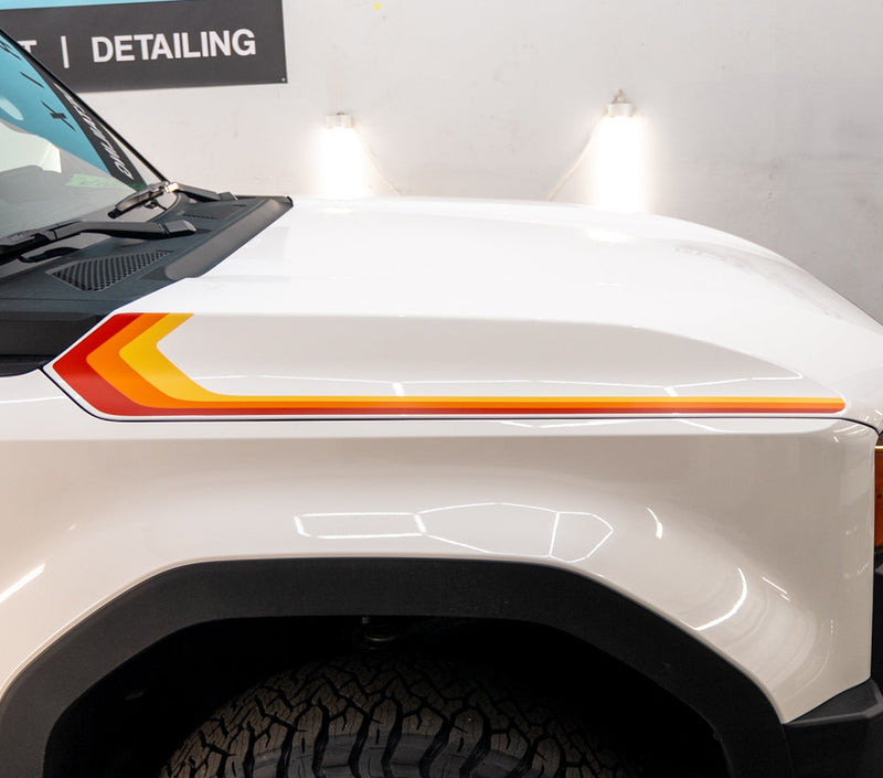 Load image into Gallery viewer, 2024+ Land Cruiser 250 Hood Side Fangs