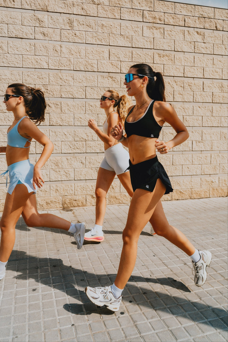 Load image into Gallery viewer, Cheeky Flyaway Women's Split Running Shorts - Black