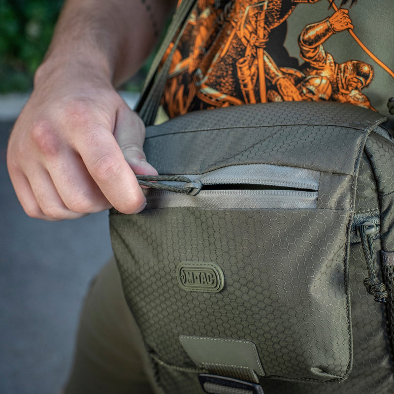 Load image into Gallery viewer, M-Tac Satellite Magnet Bag Elite Hex