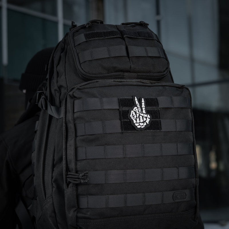Load image into Gallery viewer, M-Tac GITD Patch Victory Hand (Embroidered)