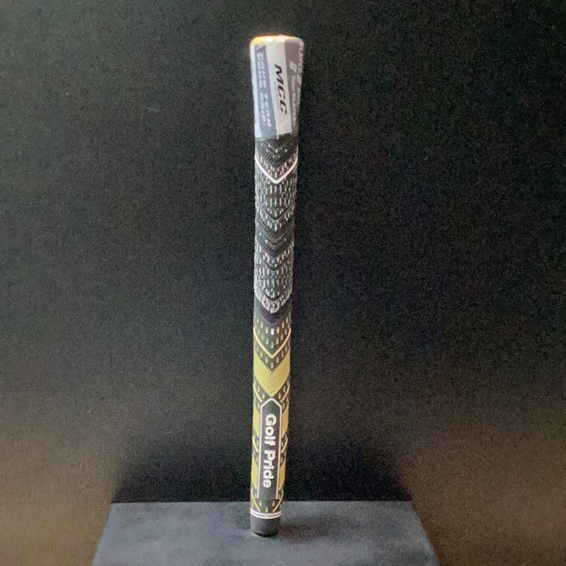 Load image into Gallery viewer, MCC Plus 4 Teams Golf Grip