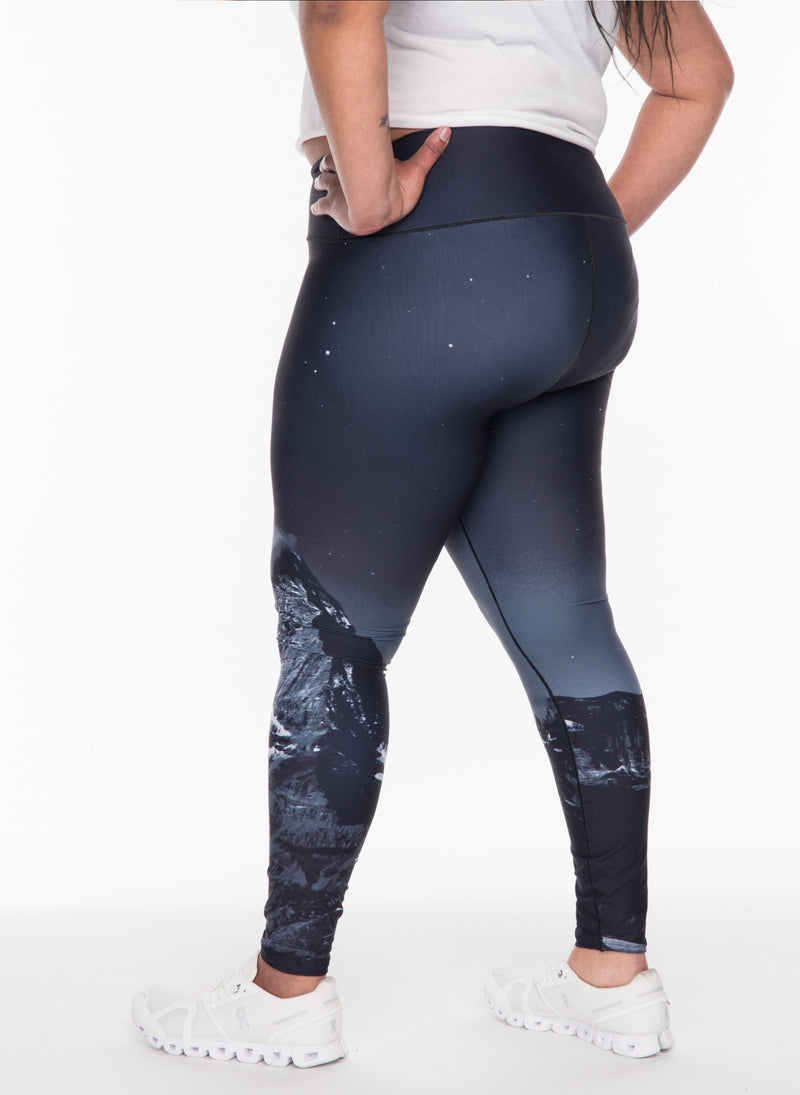 Load image into Gallery viewer, Yoga Pants Midnight Mountain