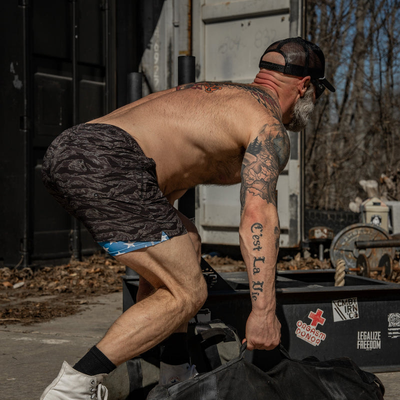Load image into Gallery viewer, Men's Forged Training Shorts