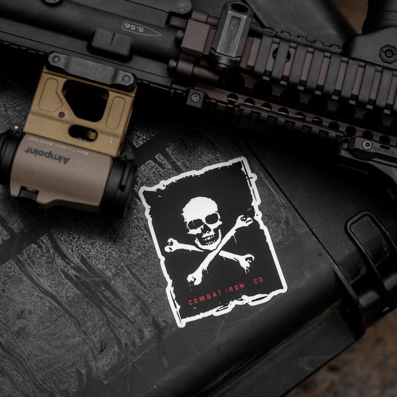 Load image into Gallery viewer, Pirate Skull Decal