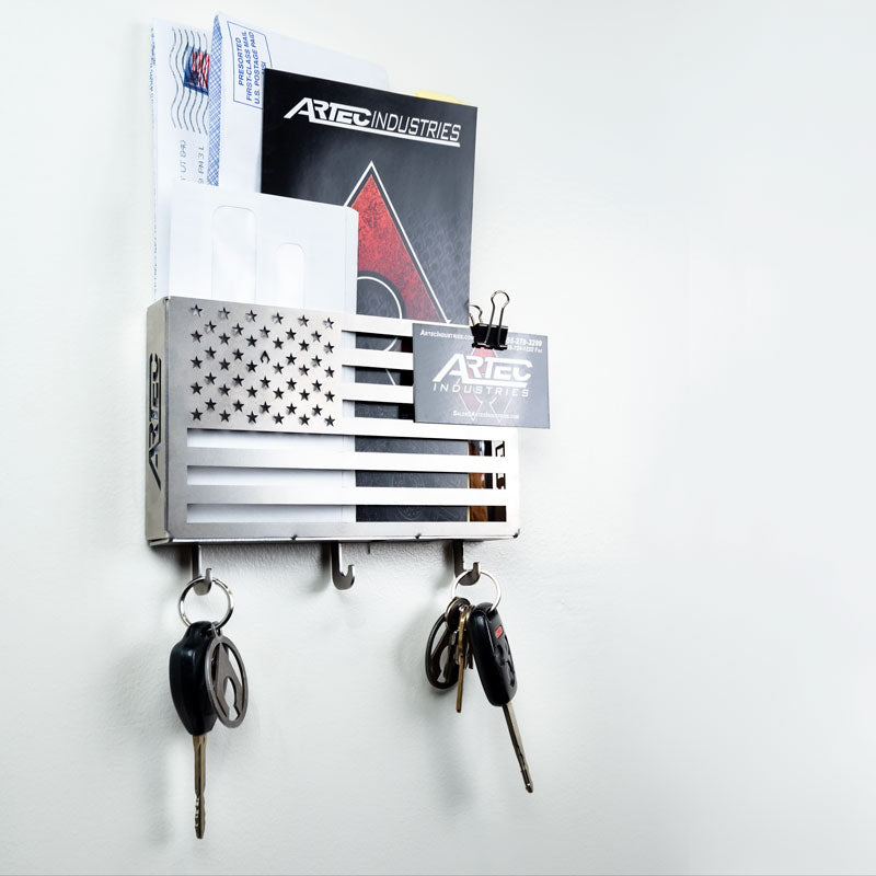 Load image into Gallery viewer, Artec US Flag Letter-Key Holder - 7 inch