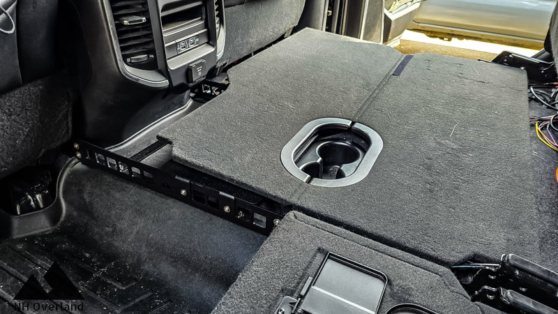 Load image into Gallery viewer, 2019+ Ram 2500/3500 Crew Cab Rear Floor Tray