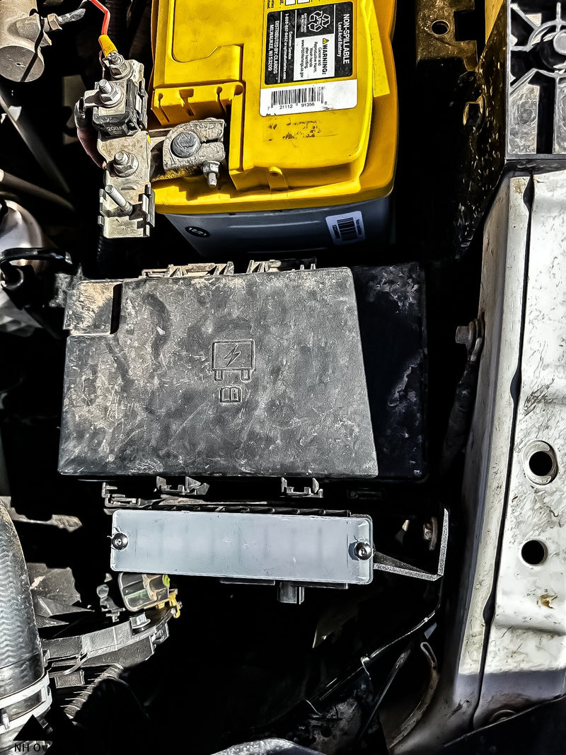 Load image into Gallery viewer, 4th Gen Ram Fuse Box Switch Pro Mount