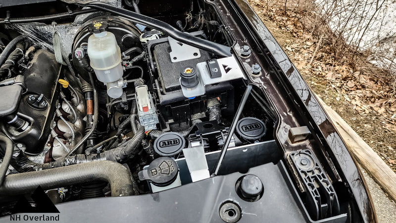 Load image into Gallery viewer, 14-18 GM Air Compressor Mount Bracket