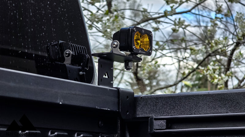 Load image into Gallery viewer, NH Overland Chase Light Antenna Mount