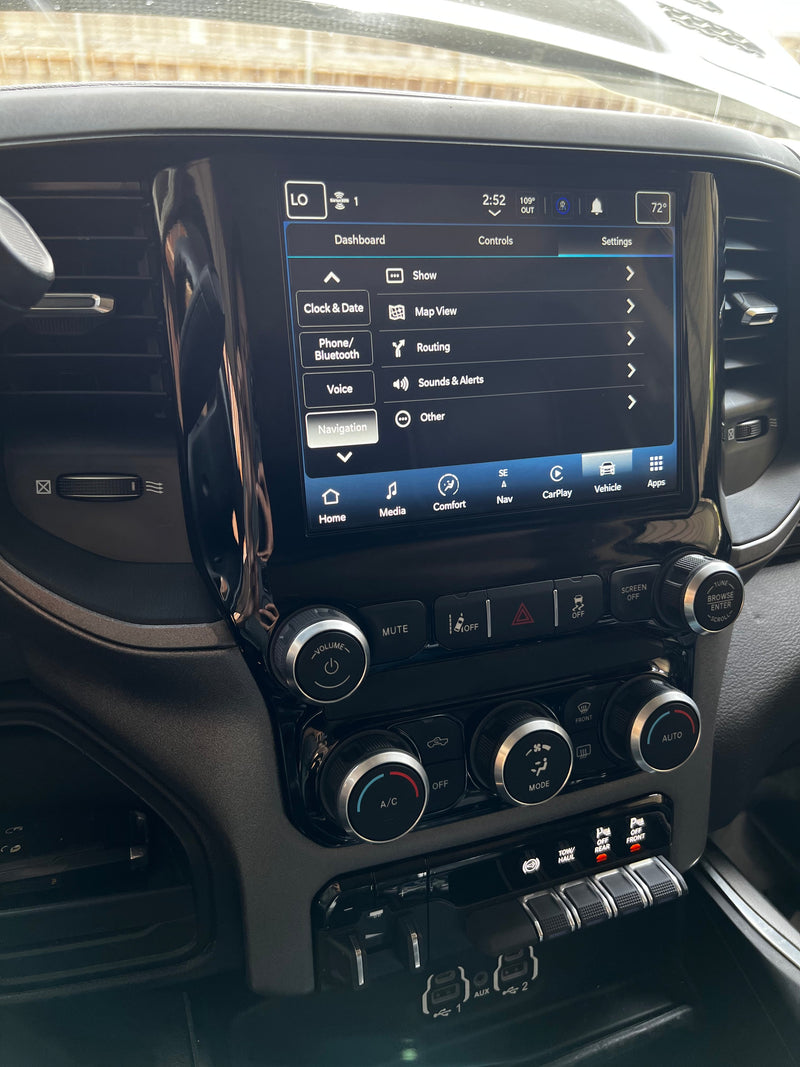 Load image into Gallery viewer, 2019-2024 RAM DT 1500 UBL Uconnect 5 Upgrade kit with 8.4-inch Touchscreen including Wireless Apple CarPlay / Android Auto