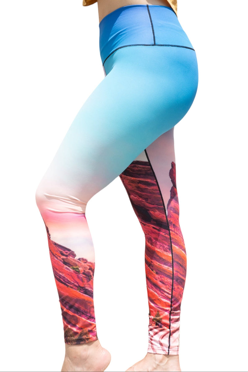 Load image into Gallery viewer, Red Rocks Sunrise Yoga Pants