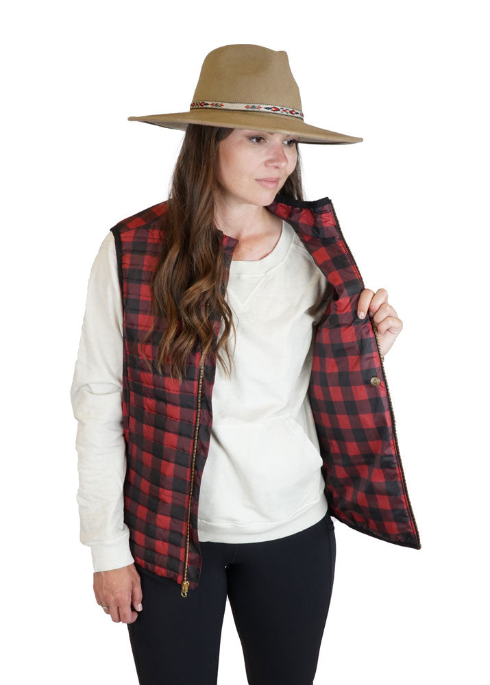 Load image into Gallery viewer, Primitive Puffer Vest