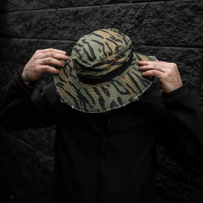 Load image into Gallery viewer, Distressed Ripstop Mid-Profile Tactical Boonie Hat
