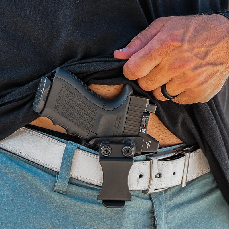 Load image into Gallery viewer, Sig Sauer P229 IWB Holster