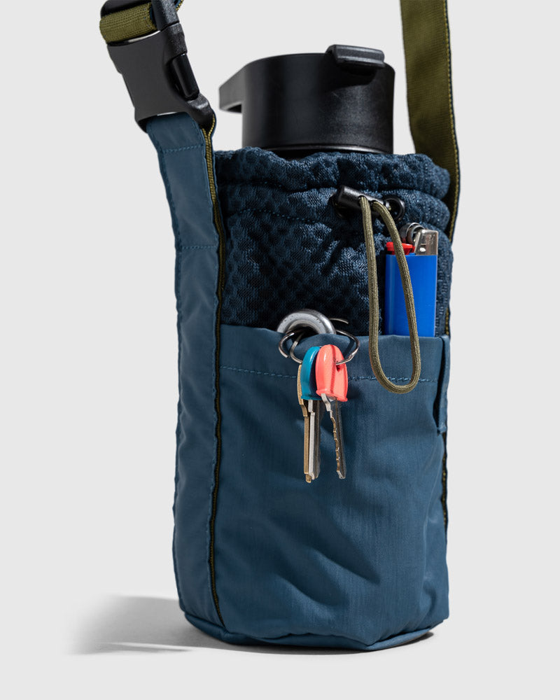 Load image into Gallery viewer, (Re)active™ Water Bottle Sling