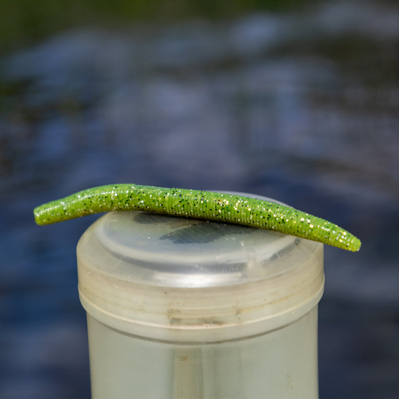 Load image into Gallery viewer, Reaction Tackle Soft Plastic Wacky Worms 5.5in - 24 Pack